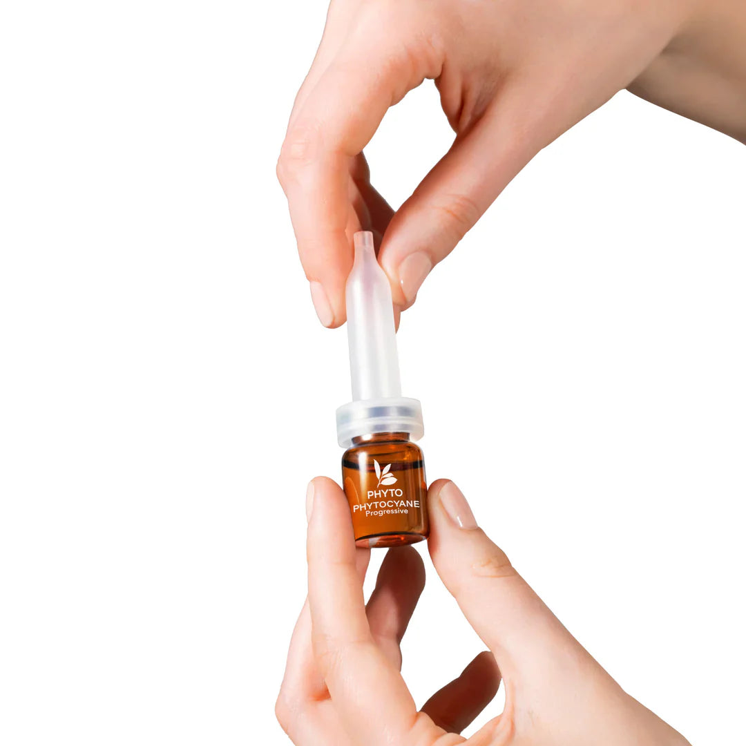 Fit Applicator on vial prior to application
