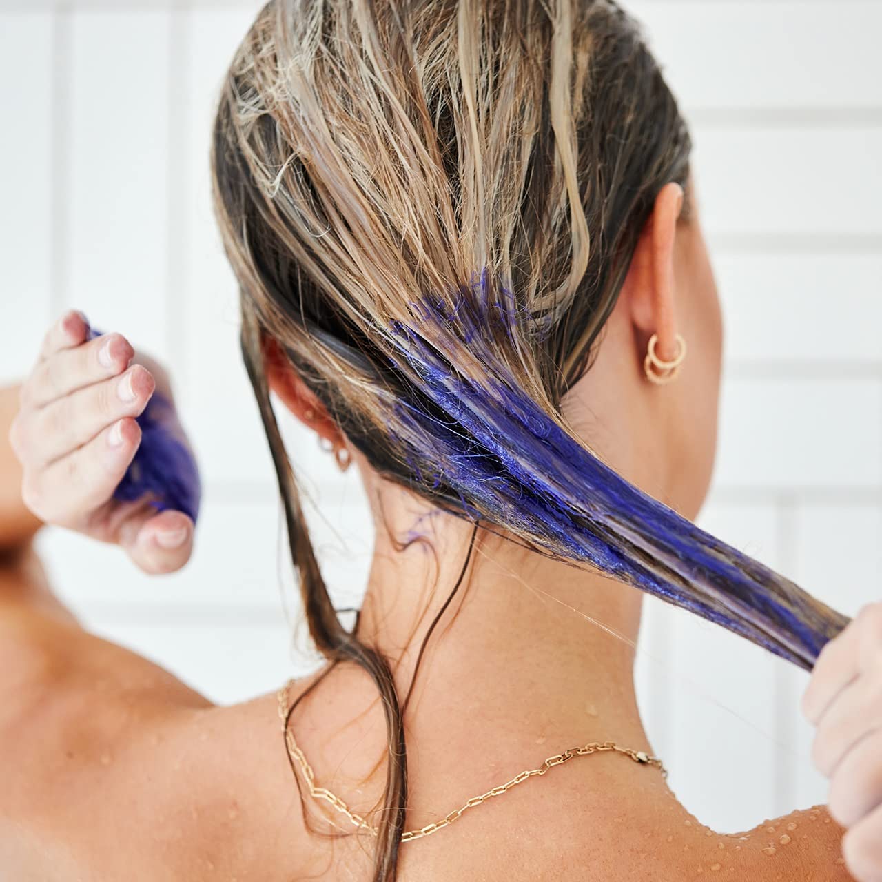 Using Unite Blonda Fix Treatment