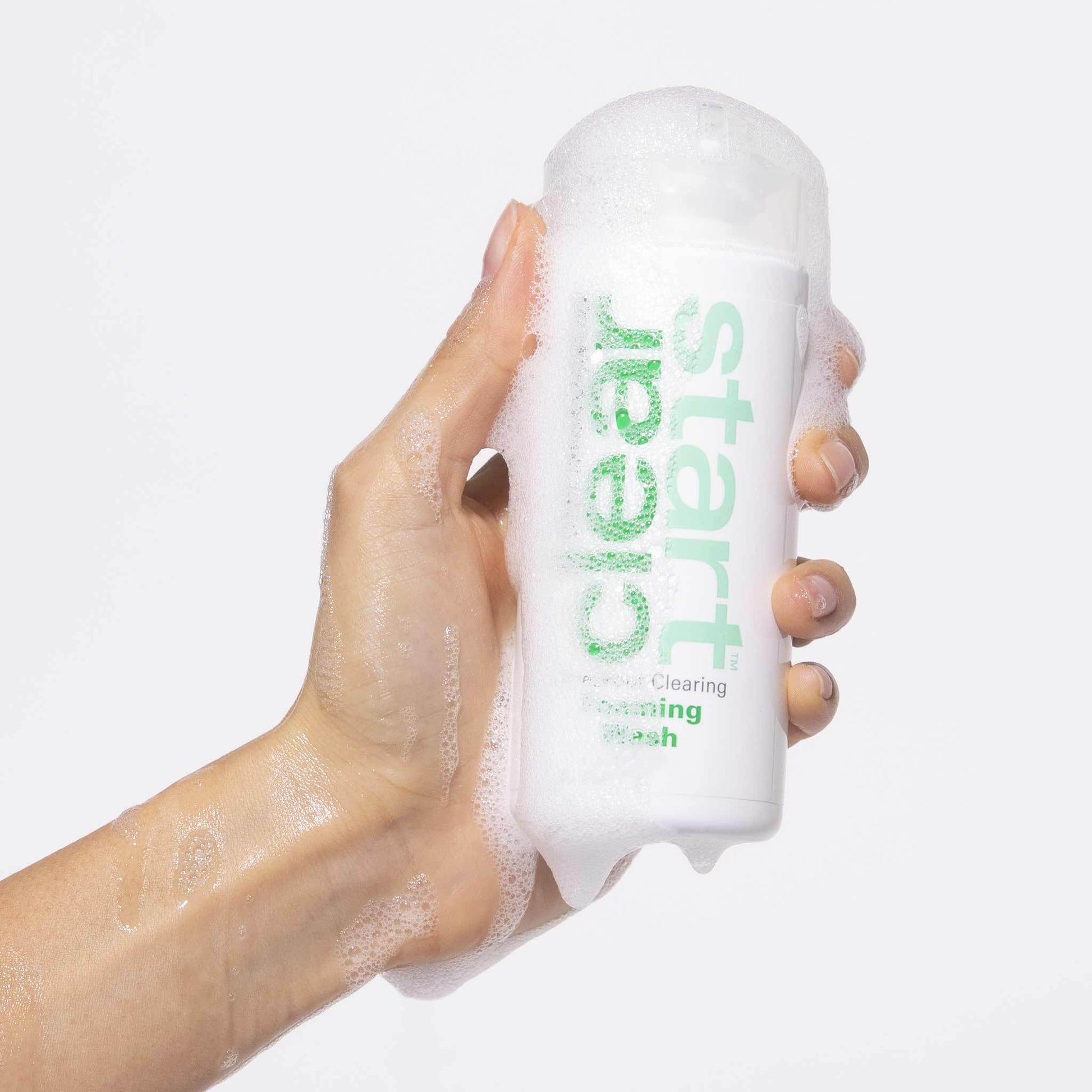 Dermalogica Clear Start Breakout Clearing Foaming Wash foaming texture